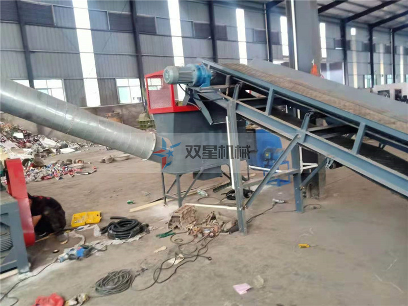 易拉罐壓扁機|易拉罐擠扁機|易拉罐壓平機重慶客戶安裝現場